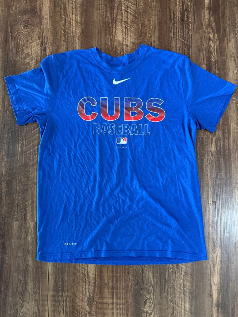 Nike Blue Chicago Cubs Baseball T-Shirt Size Large Dri Fit MLB
